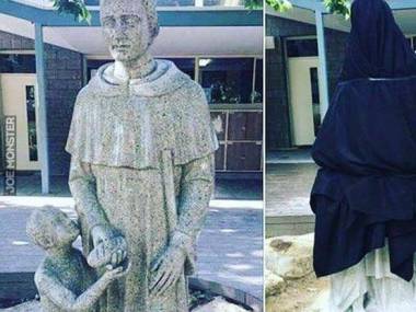 Katolicka szkoła została zmuszona do zasłonięcia pomnika św. Marcina de Porrès. Ciekawe dlaczego?