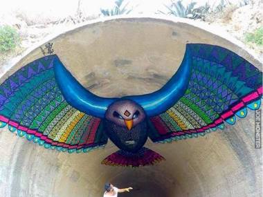Ptaszysko w tunelu