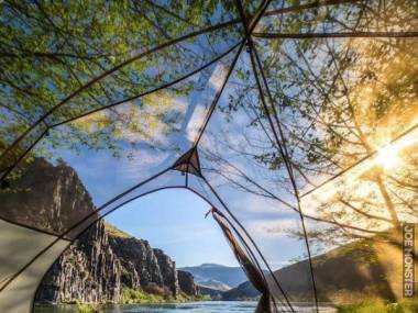 Przezroczysty namiot, idealny na wakacje
