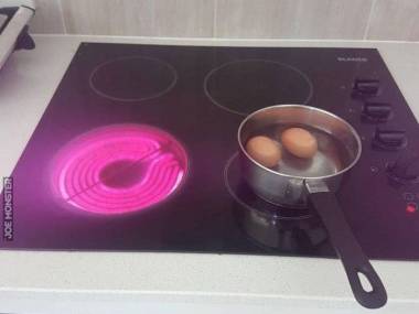 Kiedy wracasz do kuchni po ugotowane jajka