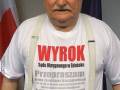 Wałęsa przeprosił Kaczyńskiego. Koszulka to fejk, ale w sumie może sugestia dla byłego prezydenta