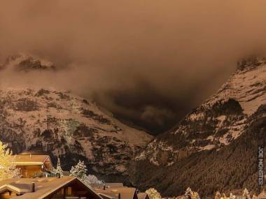 Zima - gdzieś w górskiej części Szwajcarii