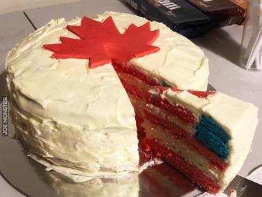 Kiedy Amerykanin robi ciasto urodzinowe dla kumpla Kanadyjczyka
