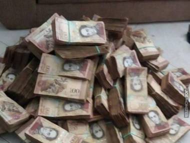 Równowartość jednego dolara amerykańskiego w boliwijskich boliwarach