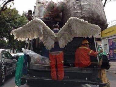 Nawet anioły potrzebują pracy